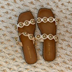 Madden girl hope slides size 8